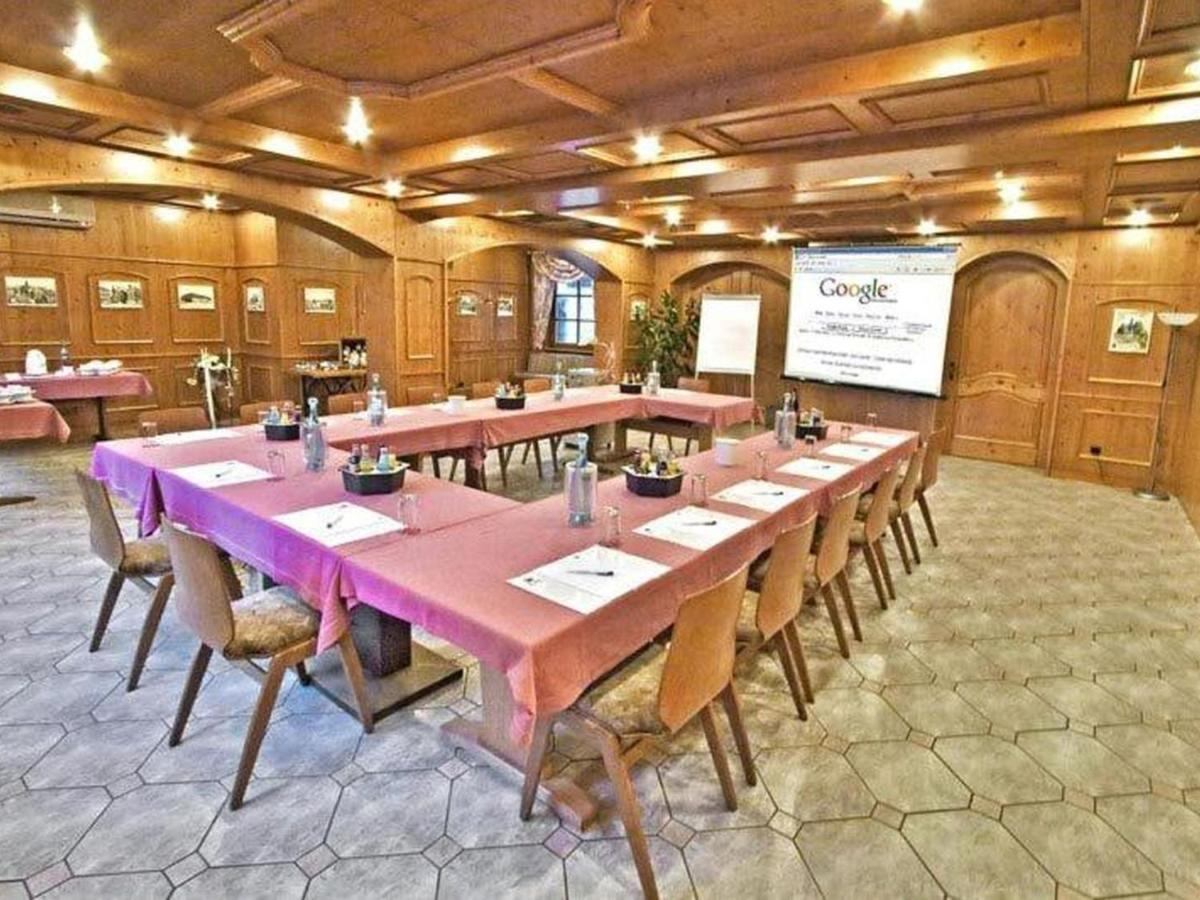 Hotel Zur Krone Ronneburg  Dış mekan fotoğraf